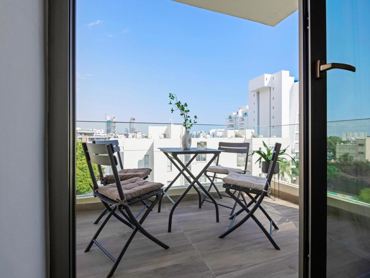 Ferienwohnung Sanders Evolution Limassol Exterior foto